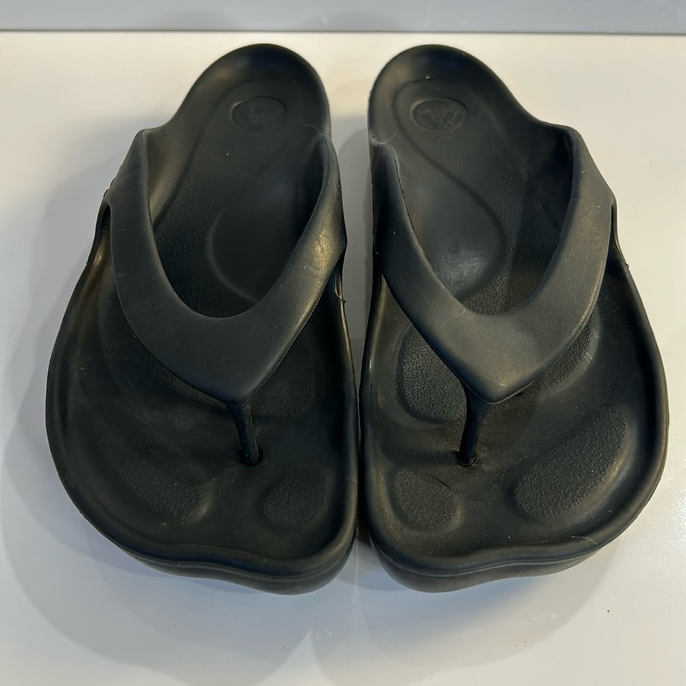 CROCS Almost Barefoot ABF Thong Sandal Flip Flop Black Woman's 8